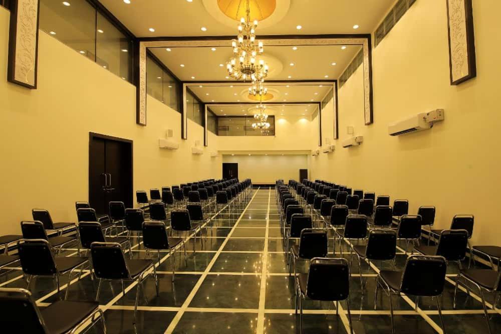 Dasmaya Resort Udaipur Exteriör bild